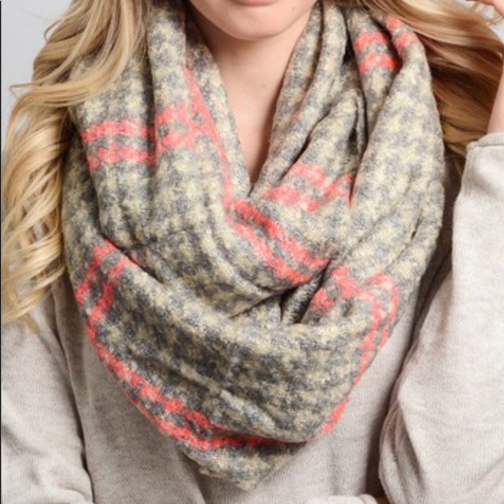 Infinity scarf